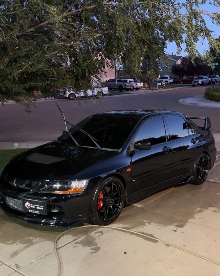 Evo, black