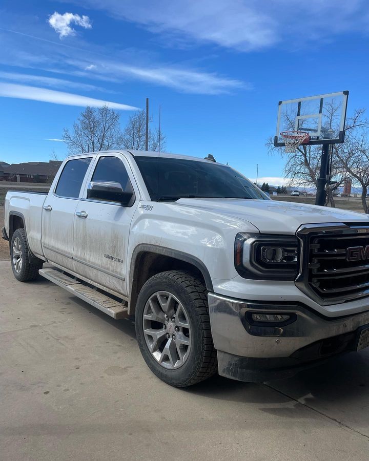GMC Sierra SLT